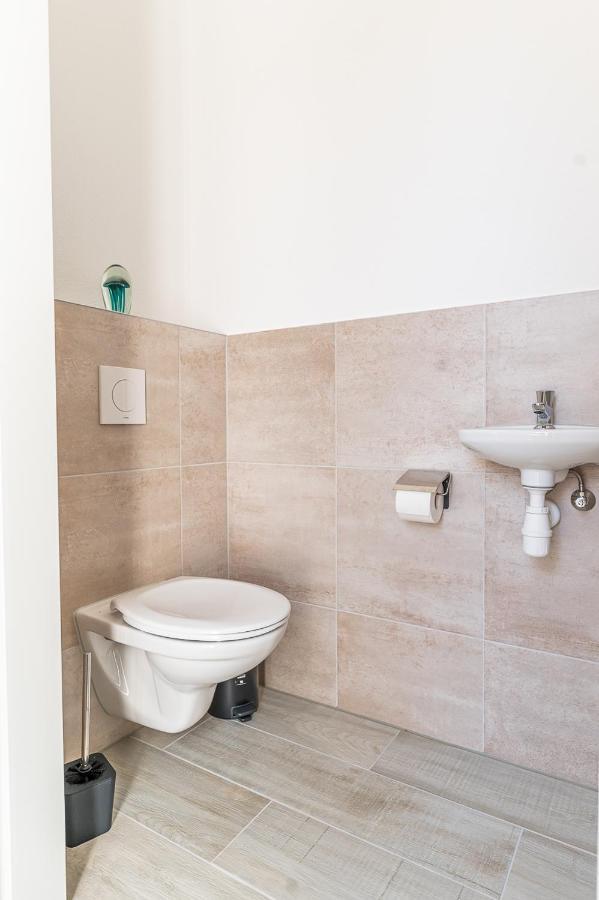 Boutique Schaardijk 15 *